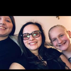 Meet your Posher, Hope